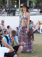 alea200414BZNimage00100.jpg