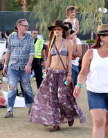 alea200414BZNimage00101.jpg