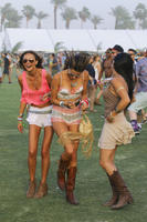 Alessandra_Ambrosio__2014_Coachella__20.jpg
