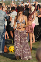 Alessandra_Ambrosio_in_bikini_at_Coachella_10.jpg