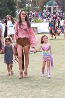 alessandra_ambrosio_ejerciendo_de_madre_modelo.jpg