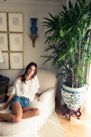 Alessandra_Ambrosio__The_Coveteur_Photoshoot_2014__20.jpg