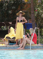 Heidi_Klum_Bikini_Photos__2014_in_Bahamas__04.jpg