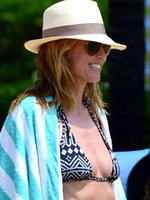 Heidi_Klum__Bikini_Photos_2014_in_the_Bahamas__03.jpg