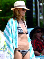Heidi_Klum__Bikini_Photos_2014_in_the_Bahamas__05.jpg