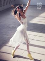 Elle_USA_2014_04__dragged__3.jpeg
