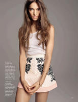 SH_VogueSpain_Mar14_10.jpg