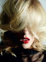 Anja_Rubik_by_Ezra_Petronio__Comme_des_GarA____ons___Love__11_Spring_Summer_2014__6.jpg