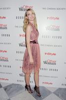 lindsay_ellingson_the_other_woman_premiere_in_nyc_9.jpg