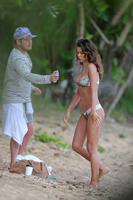 irina_shayk_at_sports_illustrated_photoshoot_in_hawaii_8.jpg