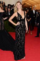 gisele_vogue_6may14_pa_b.jpg