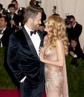 Celebrity_Couples_2014_Met_Gala_Blake_Lively_Ryan_Reynolds.jpg
