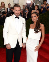 Victoria_David_Beckham_Met_Gala_2014.jpg
