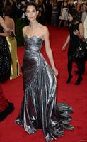 1460866_lily_aldridge_attends_the_2014_950x0_1.jpg
