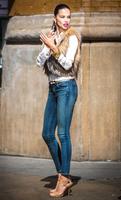 adriana_lima_at_maybelline_commercial_set_in_new_york_13.jpg