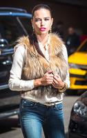 adriana_lima_at_maybelline_commercial_set_in_new_york_21.jpg