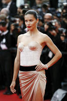 Adriana_Lima__The_Homesman_Premiere__09.jpg