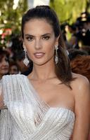 alessandra_ambrosio_wearing_atelier_versace_dress_two_days_one_night_premiere_2014_cannes_film_festival_11.jpg
