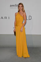 amfars_21st_cinema_against_aids_gala_presented_by_worldview_bold_films_and_bvlgari_red_carpet_arrivals_1.jpg