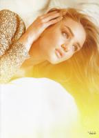 Vogue_Brasil_Abril2012_Rosie_Huntington_Whiteley_ph6.jpg