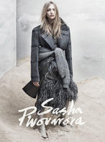 Sasha_Pivovarova_The_Last_Magazine_02.jpg