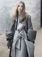 Sasha_Pivovarova_The_Last_Magazine_03.jpg