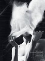 Alessandra_Ambrosio_Russh_August_Inside_014.jpg