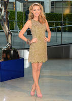1401761489_blake_lively_cfda_awards_zoom.jpg