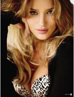 rosie_huntington_whiteley_maxim_australia_2011.jpg