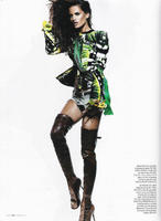 Elle_Brazil_Izabel_Goulart_3.jpg