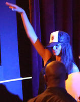 adriana_lima_likes_the_nightlife_8.jpg
