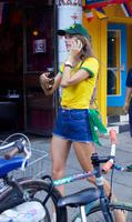 adriana_lima_alessandra_ambrosio_070814_10.jpg