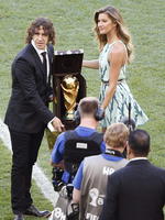 puyol.gisele.jpg