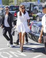 irina_shayk_appears_on_extra_to_promote_hercules_8.jpg