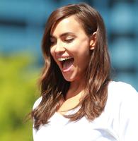 irina_shayk_seen_filming_extra_tv_3_e1406066770391.jpg