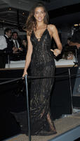 irina_shayk_052214_4.jpg