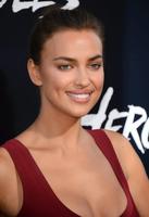 irina_shayk_hercules_premiere_in_los_angeles_03.jpg