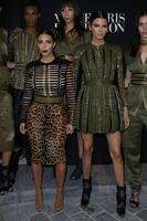 fashion_france_vogue_paris_foundation_1.jpg