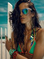 Izabel_Goulart_by_Eduardo_Rezende__Sexy_On_The_Beach___Elle_Brazil_October_2012__10.jpg