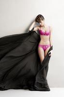 www_bruce_juice_com_Izabel_Goulart_Yamamay_Anniversary_Limited_Edition_Collection_2011_03_1_.jpg