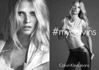 lara_stone_matt_terry_by_mert_alas_marcus_piggot__4_.jpg