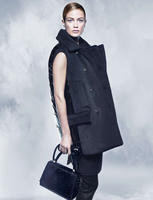 Harpers_Bazaar_HK_2014_071.jpg