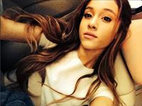 ArianaGrande_1_.jpg