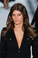 Versus_Spring_2015_Details_C1_B2RKRmspx.jpg
