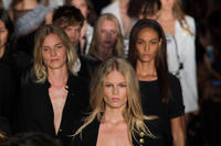 Versus_Spring_2015_Details_kYfSs8dmy3ax.jpg