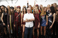 Tommy_Hilfiger_Spring_2015_Backstage_yo_E9_WIPp47x.jpg