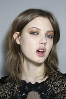 Emilio_Pucci_Fall_2014_Backstage_r9gFMQV8iP5x.jpg