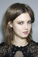 Emilio_Pucci_Fall_2014_Backstage_j0vdaChYWHTx.jpg