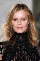 Emilio_Pucci_Fall_2014_Details_WPqCt8GDKEAx.jpg