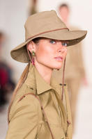 Ralph_Lauren_Spring_2015_Details_e_QTubJbeX_x.jpg